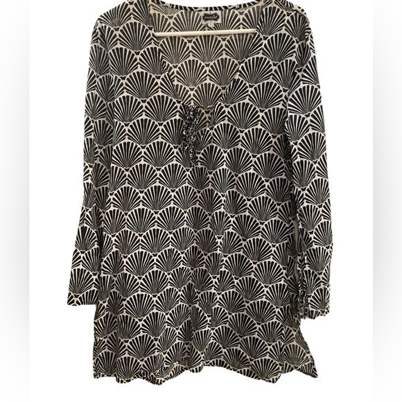 Mud pie black and white swim suit cover up in size large - Picture 1 of 4